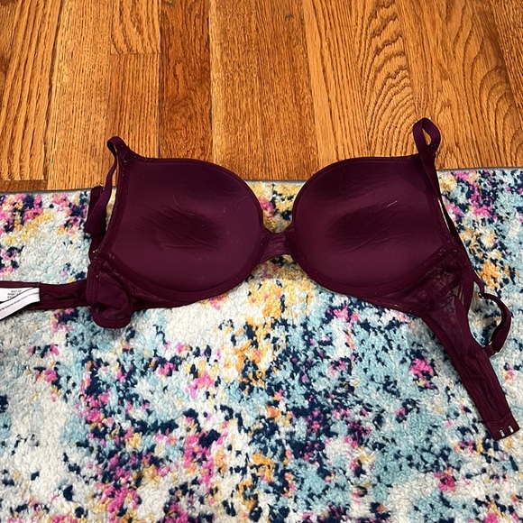 VS Dream Angels Push Up Bra - Picture 4 of 5
